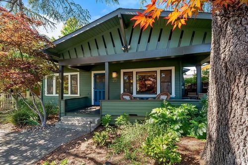 437 North Street, Healdsburg, CA, 95448 | Card Image