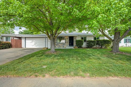 2013 Rossmoor Dr, Rancho Cordova, CA, 95670-2246 | Card Image