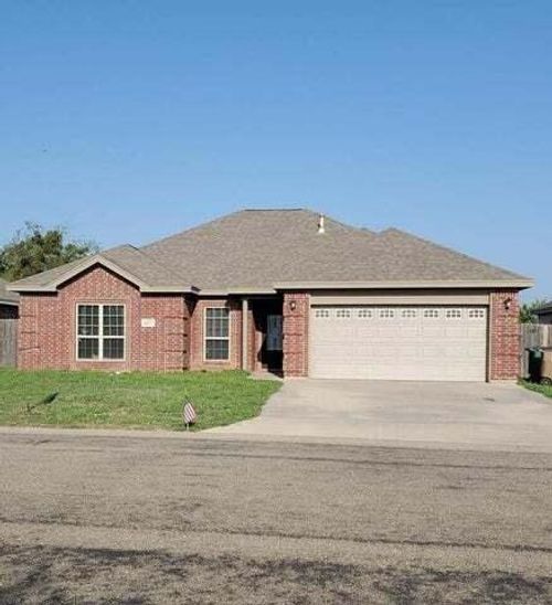 4225 Chisholm Trl, San Angelo, TX, 76903-8122 | Card Image