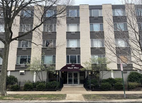 apt-304-201 S Maple Ave, Oak Park, IL, 60302-3070 | Card Image