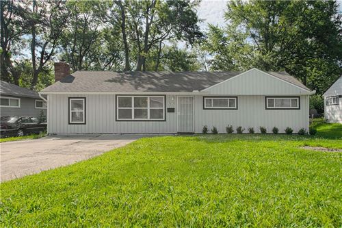 7317 E 109th St, Kansas City, MO, 64134-2910 | Card Image