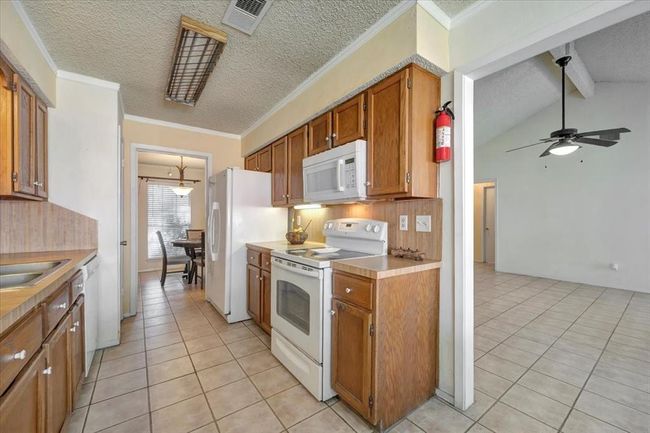 kitchen | Image 7