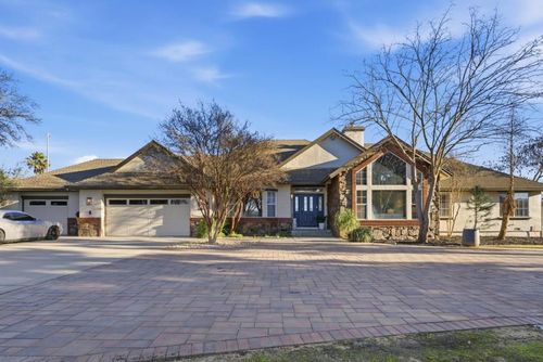 380 Leisure Dr, Morgan Hill, CA, 95037 | Card Image