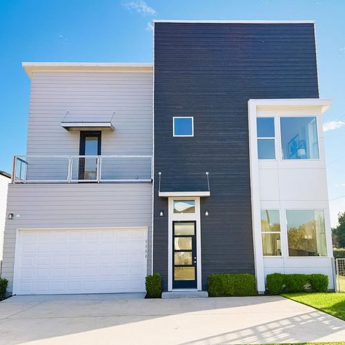 2806 Rosefield Dr, Houston, TX, 77080-2606 | Card Image