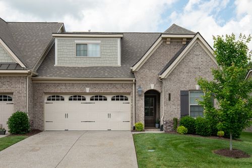 1048 Callaway Dr, Lebanon, TN, 37087-1585 | Card Image