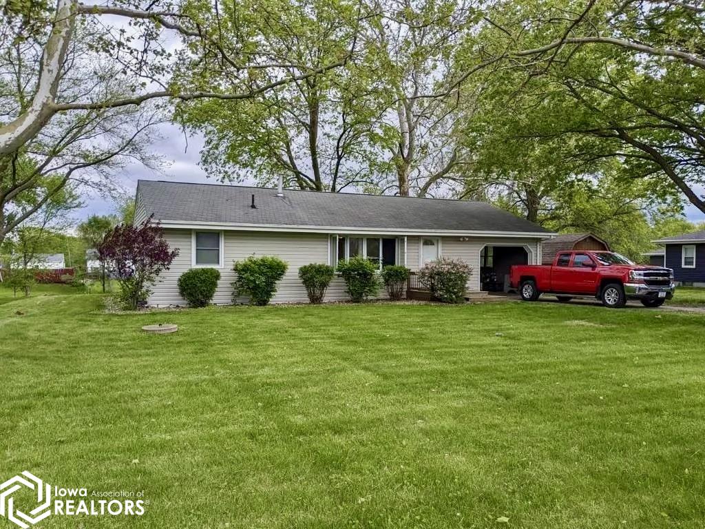 118th Ave, Ottumwa, IA 52501
