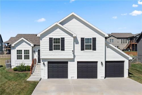 6008 Ne 119th St, Kansas City, MO, 64156-1099 | Card Image