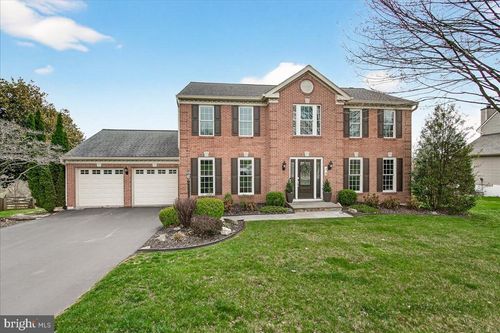 16 Knoll Side Ln, MIDDLETOWN, MD, 21769-8132 | Card Image