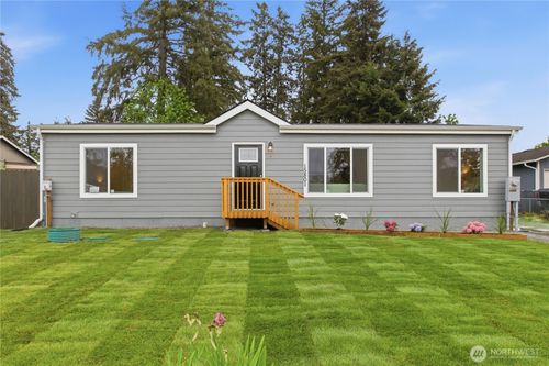 15801 85th Avenue E, Puyallup, WA, 98375 | Card Image