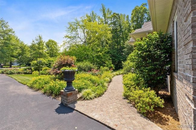 308 Victoria Way, House other with 4 bedrooms, 4 bathrooms and null parking in Richmond VA | Image 35