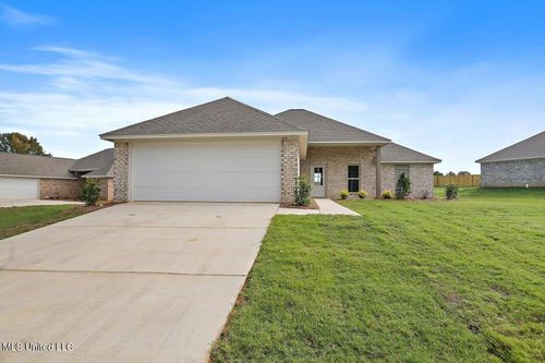 642 Westfield Dr, Pearl, MS, 39208-9434 | Card Image
