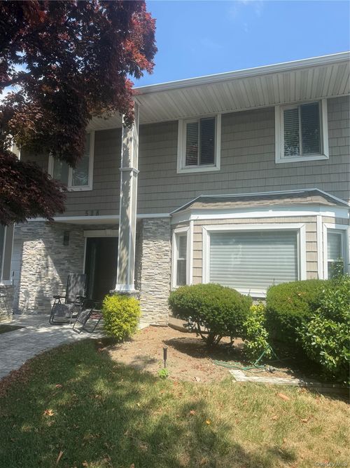 528 Halevy Dr, Cedarhurst, NY, 11516-1012 | Card Image