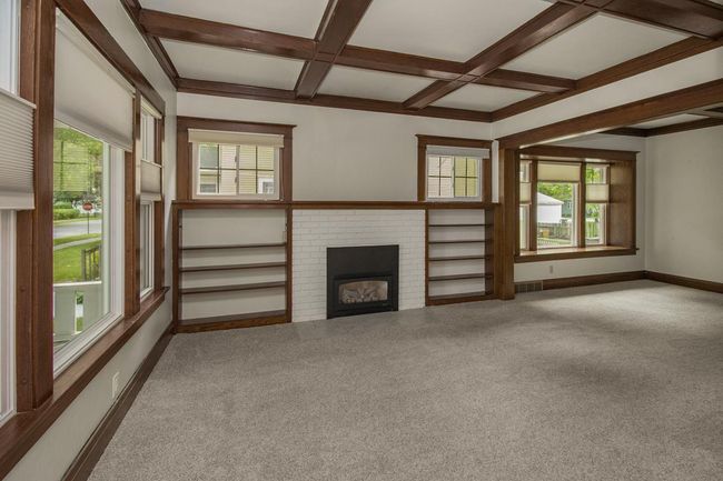 Living Room with Gas Fireplace Insert | Image 6