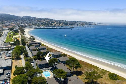 39 La Playa St, Monterey, CA, 93940-2442 | Card Image
