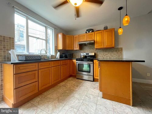 718 Watkins St, PHILADELPHIA, PA, 19148-1730 | Card Image
