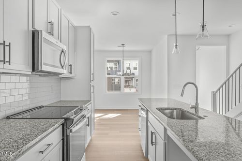 unit-105-4810 Gossamer Ln, Raleigh, NC, 27616-3915 | Card Image