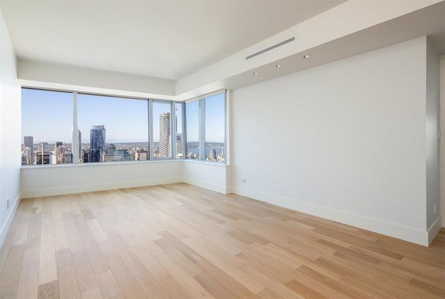 3701 - 667 Howe St, Condo with 3 bedrooms, 3 bathrooms and 2 parking in Vancouver BC | Image 6