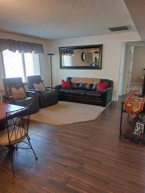 g5-860 S Village Rd, St. George, UT, 84770-5830 | Card Image