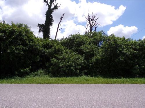 2466 Fourwind St, PORT CHARLOTTE, FL, 33948-4980 | Card Image