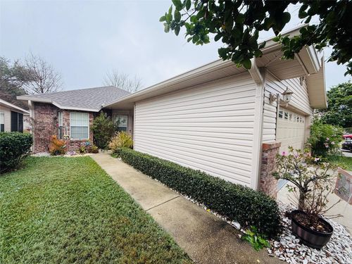 4902 Nw 79th Rd, GAINESVILLE, FL, 32653-5120 | Card Image