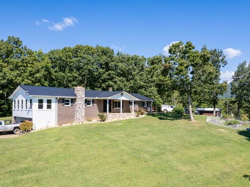 5200 Greene Mountain Rd, Greeneville, TN, 37743-6700 | Card Image