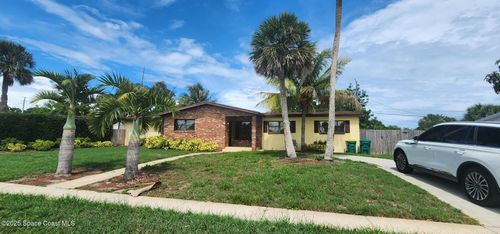 845 Tomkins St, Melbourne, FL, 32935-3954 | Card Image