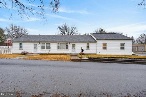 205 Peach Street, HARRISBURG, PA, 17112 | Card Image