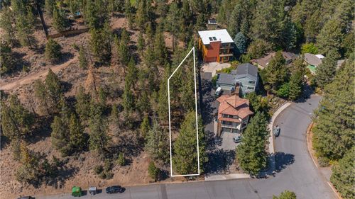 1710 Sw Knoll Ave, Bend, OR, 97702-1977 | Card Image