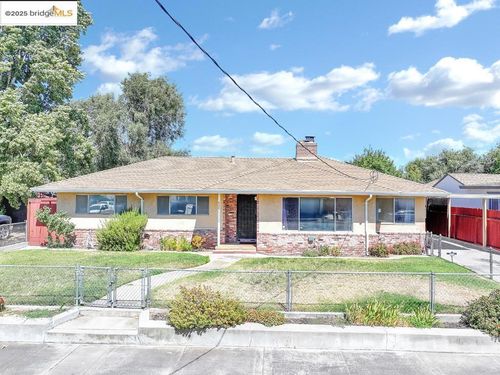 500 5th St, Oakley, CA, 94561-2179 | Card Image