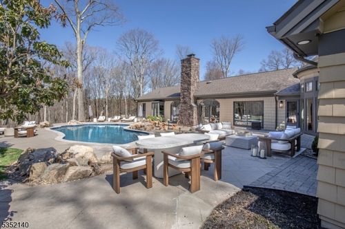 113 Hickory Tree Rd, Far Hills, NJ, 07931 | Card Image