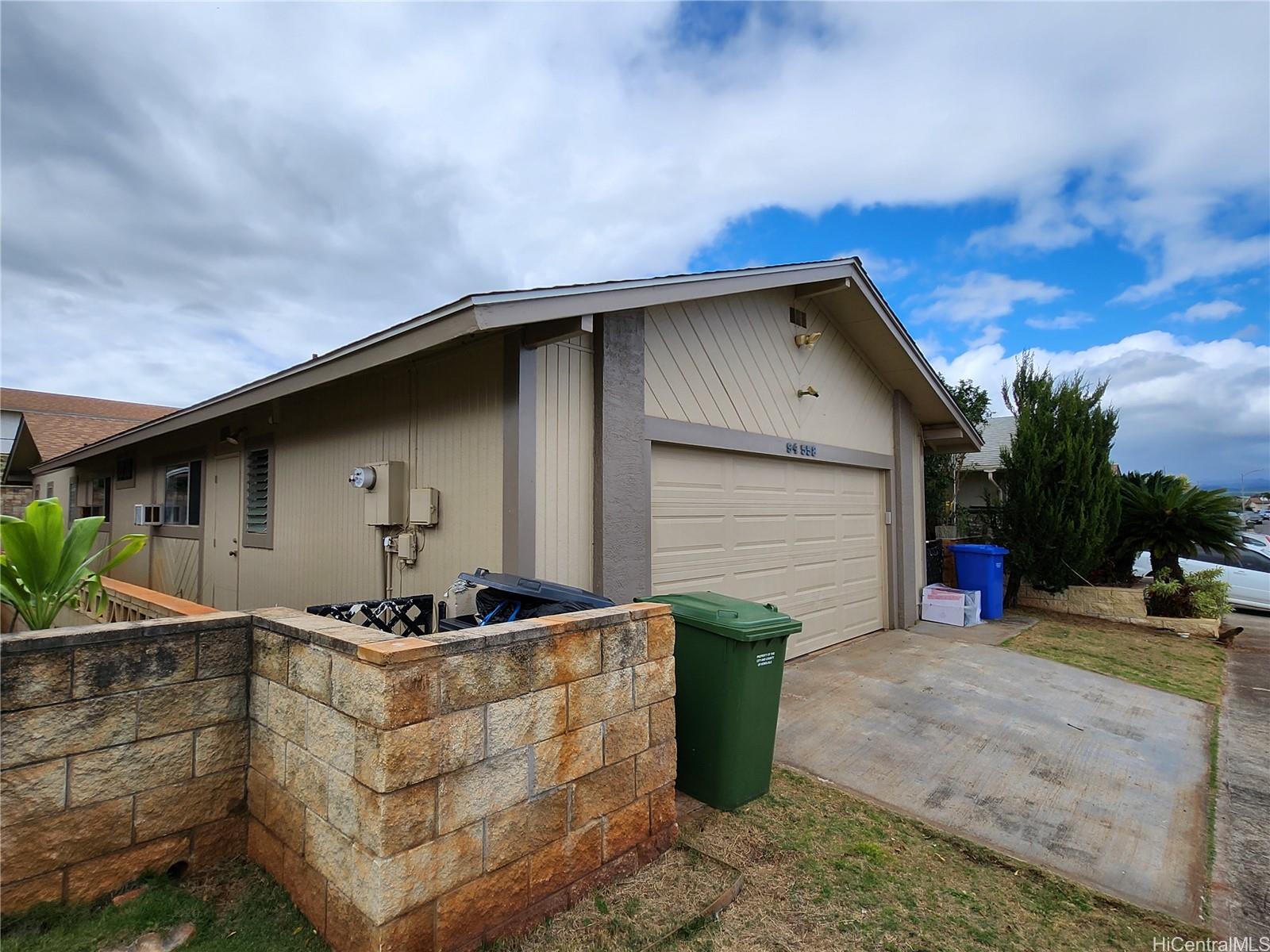 Palai St, Waipahu, HI 96797