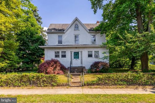 401 West Ave, Delanco, NJ, 08075-5027 | Card Image