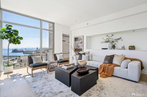 18j-239 Brannan Street, San Francisco, CA, 94109 | Card Image