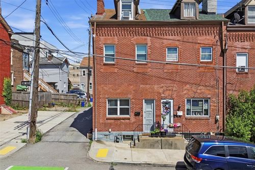 111 Pearl St, Bloomfield, PA, 15224-1553 | Card Image