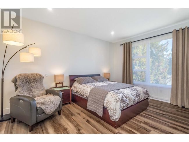 2737 Cedar Ridge St, House other with 2 bedrooms, 2 bathrooms and 4 parking in Lumby BC | Image 19
