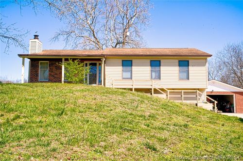 2007 Brown Rd, Charlestown, IN, 47111-9037 | Card Image
