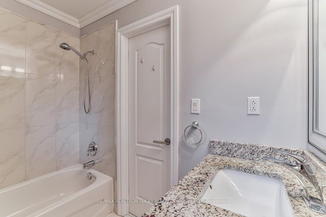 186 Ramona Blvd, House other with 4 bedrooms, 3 bathrooms and 4 parking in Markham ON | Image 18