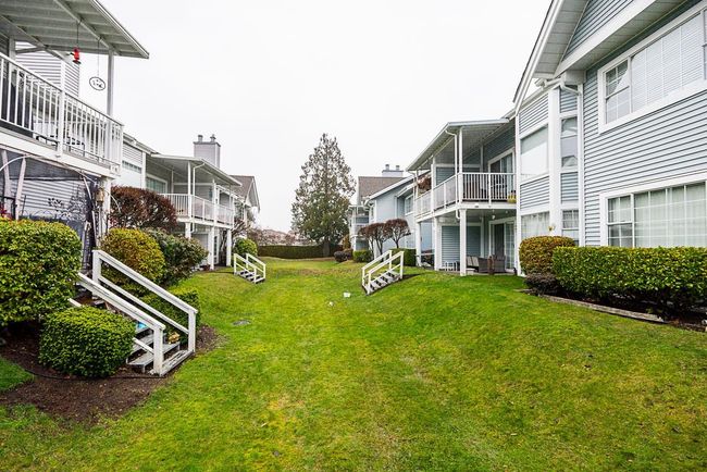 603 - 9131 154 Street, Townhouse with 2 bedrooms, 2 bathrooms and 1 parking in Surrey BC | Image 31