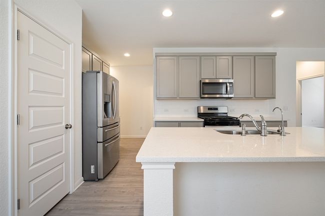 12009 Curlin Cv, House other with 4 bedrooms, 3 bathrooms and 6 parking in Buda TX | Image 5