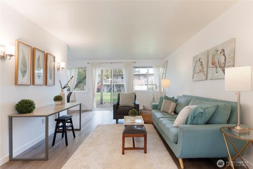 34-12230 Se 60th St, Bellevue, WA, 98006-3824 | Card Image