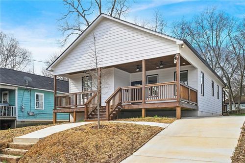 907 Oakhill Ave Sw, Atlanta, GA, 30310-2827 | Card Image