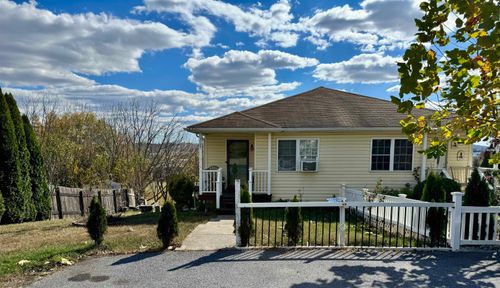 3195 Joppa Ct, ROCKINGHAM, VA, 22801-7612 | Card Image