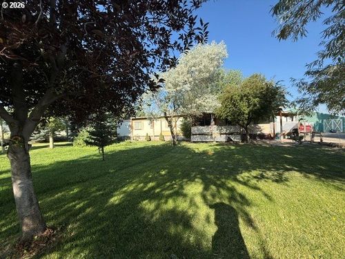 57366 N Rainbow Rd, Christmas Valley, OR, 97641-2536 | Card Image