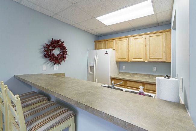 731 E Bluff Ct, Condo with 3 bedrooms, 4 bathrooms and null parking in Rochester Hills MI | Image 42