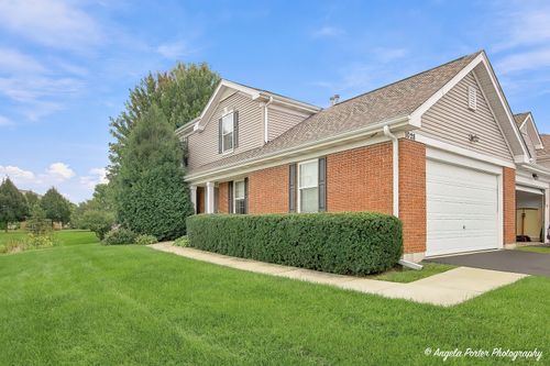 1028 Draper Rd, McHenry, IL, 60050-7201 | Card Image