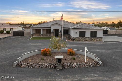 934 N 104th St, Mesa, AZ, 85207-3218 | Card Image