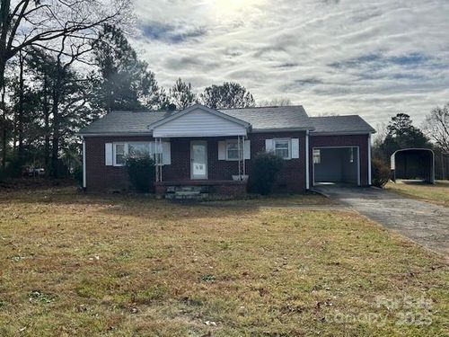 871 Bethany Church Rd, Forest City, NC, 28043-8106 | Card Image