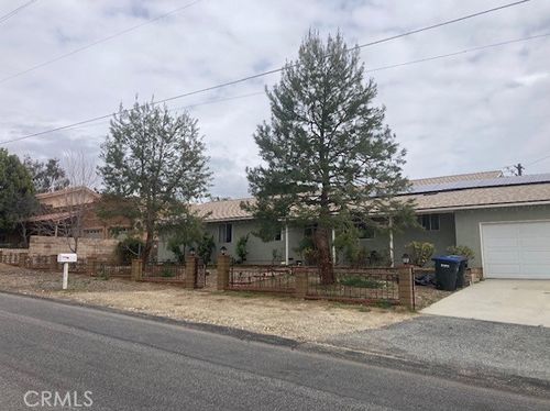 9728 Mountain View Ave, Beaumont, CA, 92223 | Card Image