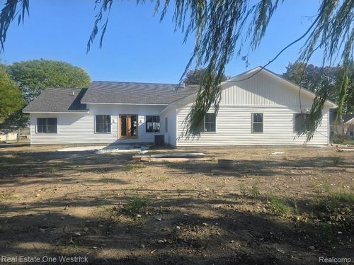 9236 River Rd, Clay, MI, 48001-4006 | Card Image