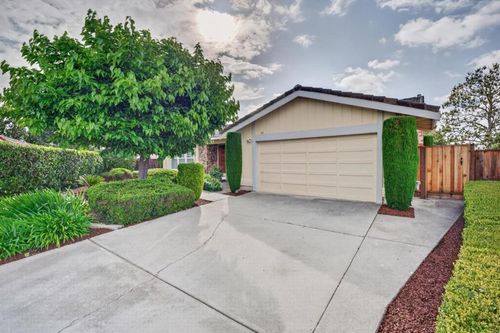 29 Bliss Ct, Pleasant Hill, CA, 94523-1815 | Card Image